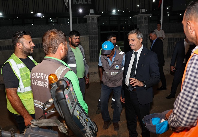 Yusuf Alemdar sözünü verdiği proje için gece yarısı yine sahadaydı
