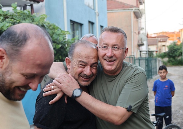 Karaosman’da “Mahallemi Güzelleştiriyorum” Sevinci
