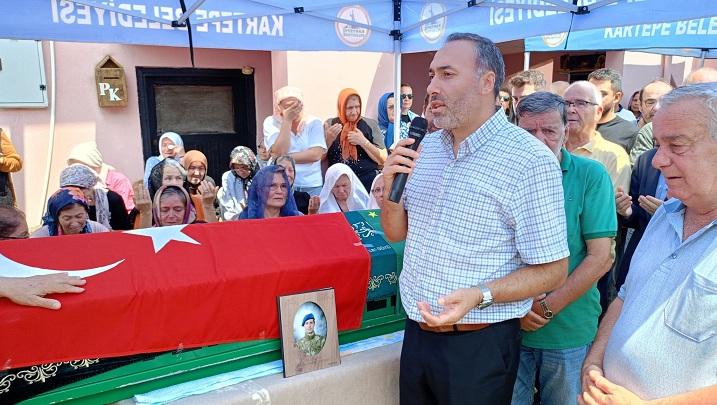 Sapanca Gölü’nde hayatını kaybeden dalgıç  Melikcan Yenişen (31) son yolculuğuna uğurlandı