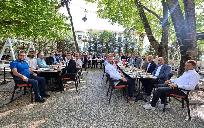 Alemdar, MÜSİAD üyeleriyle bir araya geldiği toplantıda konuştu