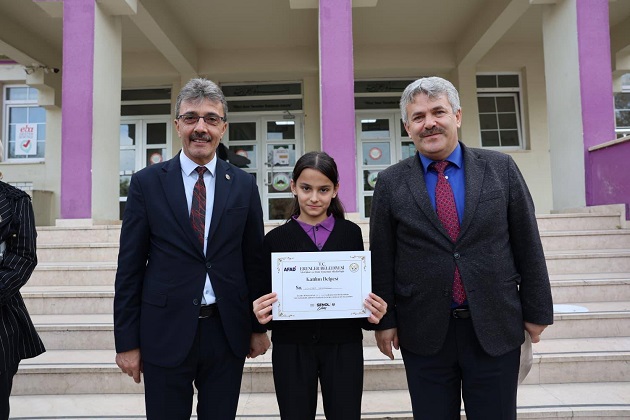 ERENLER’DE AFET FARKINDALIK EĞİTİMLERİ DEVAM EDİYOR