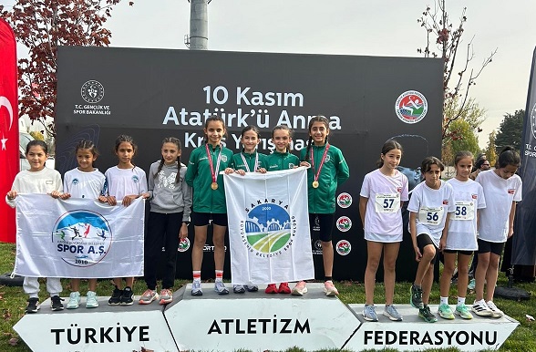 Milli formayla masa tenisinde Dünya Şampiyonluğu