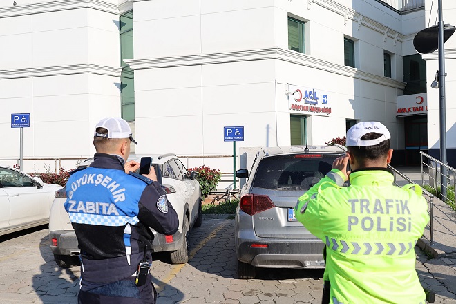 Büyükşehir ve Emniyet’ten Engelliler Günü’nde ‘mesaj’ niteliğinde denetim