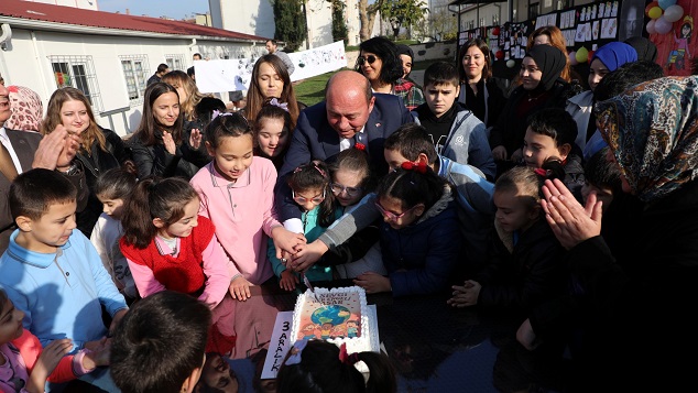 Ferizli’de Engelsiz Yüreklerle Renkli Buluşma: “En Büyük Engel Sevgisizliktir”