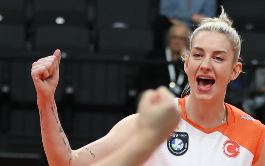 Eczacıbaşı Dynavit, ligde üst üste 9. galibiyetini aldı