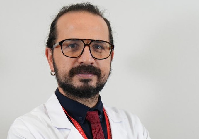    DİJİTAL ÇAĞDA ÇOCUKLARIN YENİ PANDEMİSİ MİYOPİYE DİKKAT!