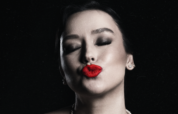 TUĞBA BİZİ SEZEN’E GÖTÜR! SENFONİK VOL.3” YAKINDA AÇIKHAVA’DA