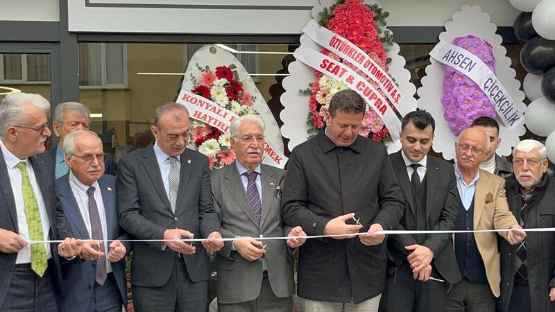 AKYAZI’da Diş Kliniği Hizmete Açıldı