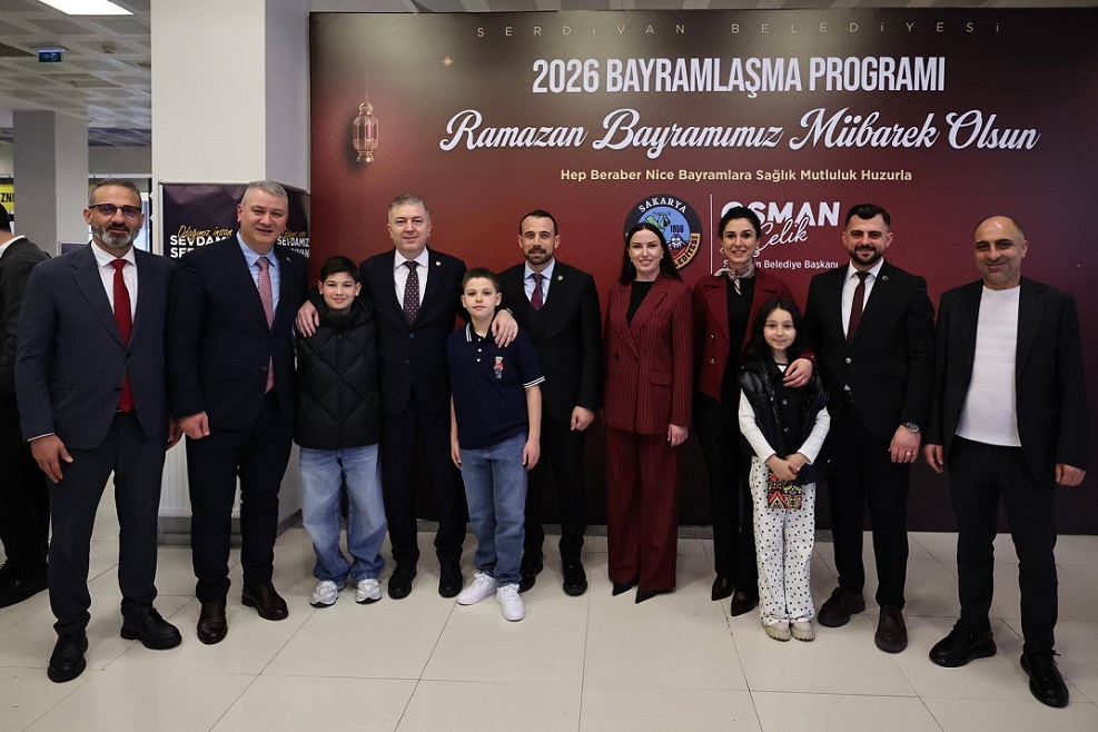 Serdivan’da Bayramlaşma Geleneği Ramazan Bayramı’nda Devam Etti