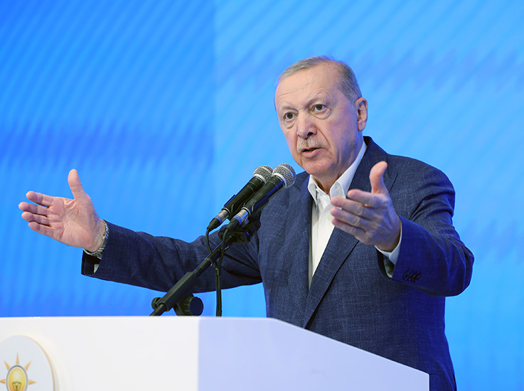Cumhurbaşkanı Erdoğan,“KARŞIMIZA ÇIKARILAN BARİYERLERİ TEK TEK YIKARAK BUGÜNLERE GELDİK”