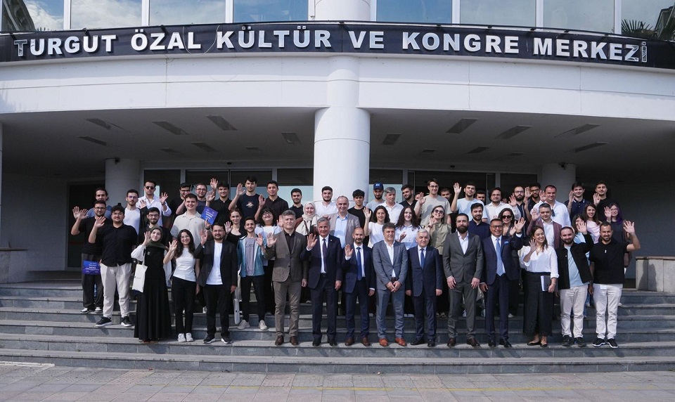Siber Kariyer Programı İlk Mezunlarını Verdi