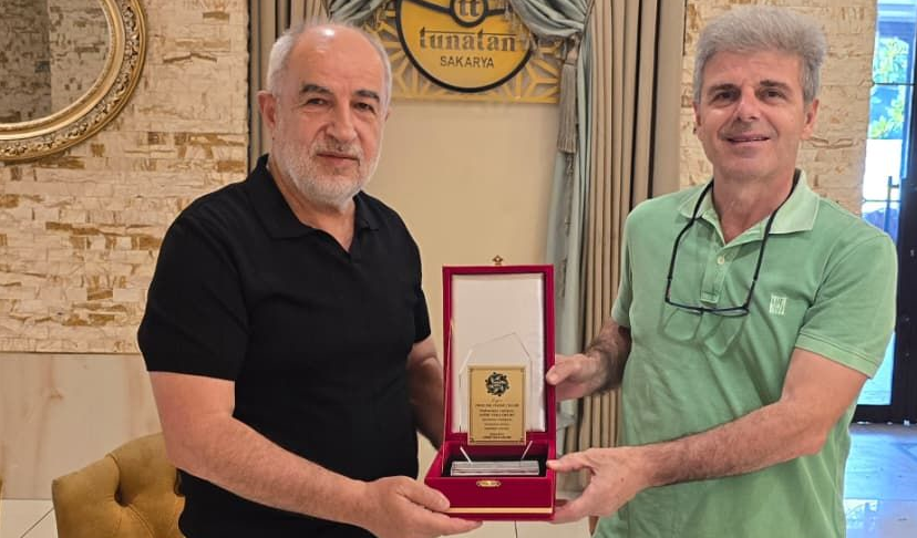 Ahde Vefa’da Bayrak değişimi başkanlık görevine Bedrettin Yaylalı seçildi