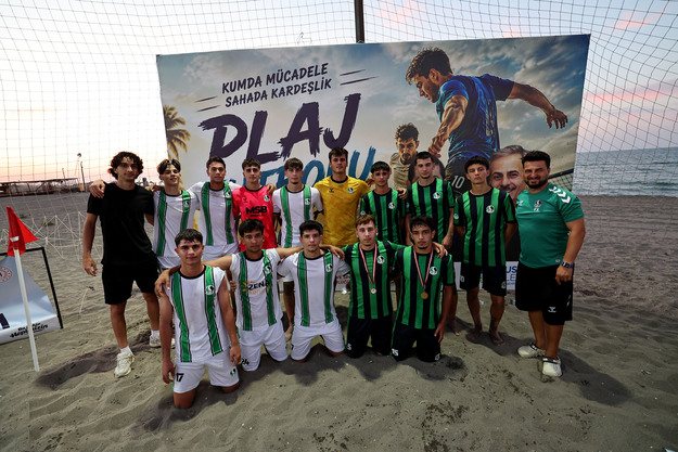 Kocaali Sahili’nde futbol şöleni: Plaj Futbolu Şampiyonası’nda büyük heyecan