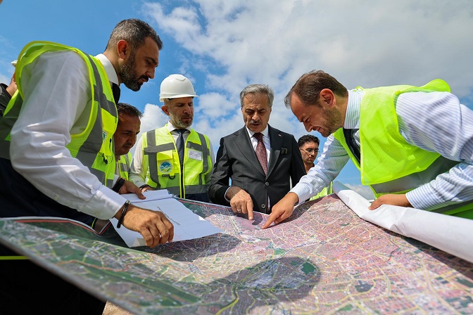 Yazlık Kavşağı’nda trafiği rahatlatacak köprüde önemli aşama