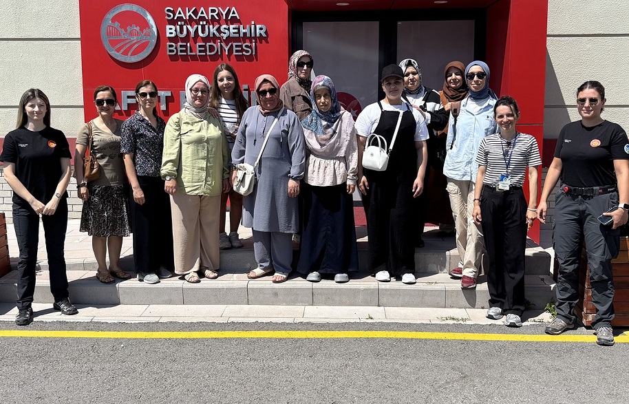 Büyükşehir’le Sakarya’da yaz bir başka güzel geçti