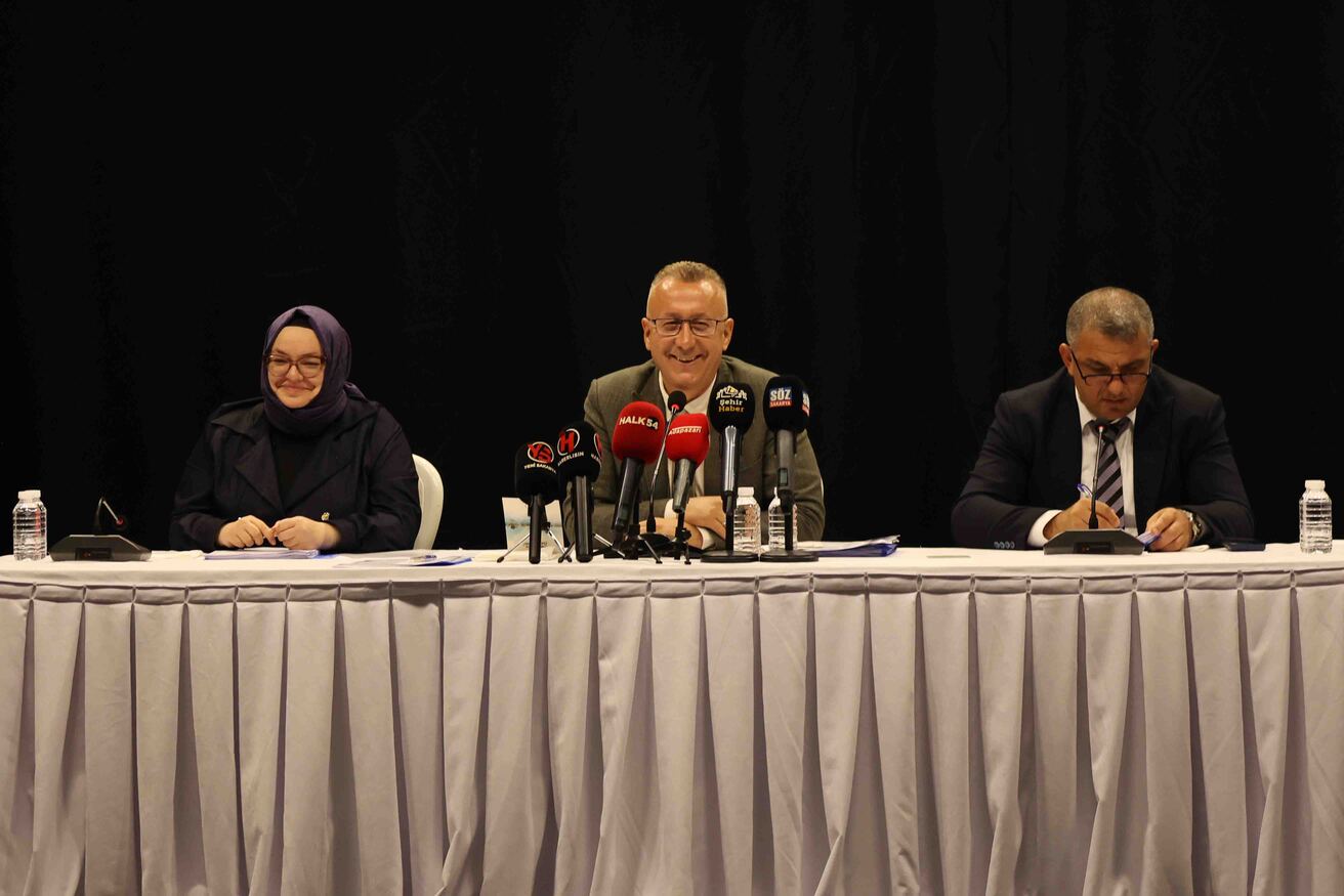 ADAPAZARI EYLÜL AYI MECLİSİ TOPLANDI