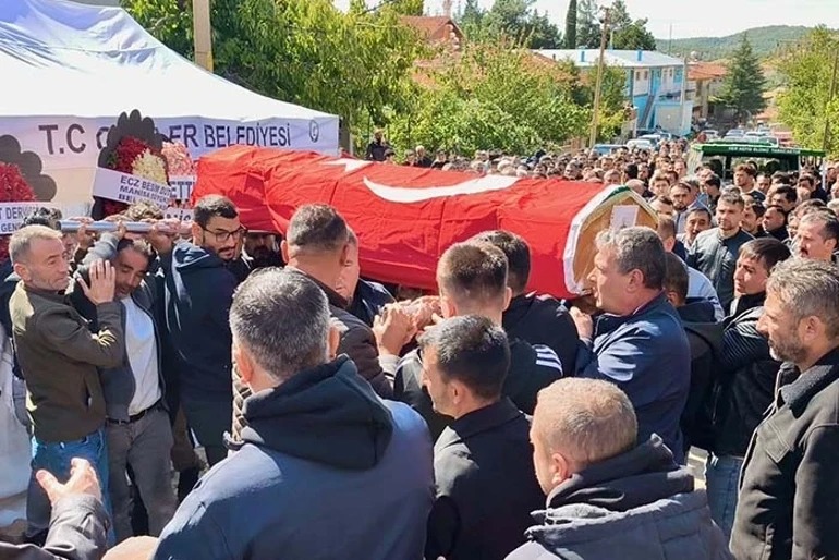 İsa Olcay gözyaşları içinde son yolculuğuna uğurlandı