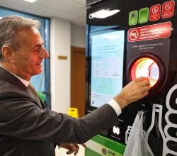 Başkan Alemdar, verilerle birlikte paylaştı: 10 ayda 5 milyon ambalaj doğaya karışmadan bertaraf edildi