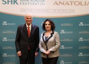 EDİZ HUN: ‘’YAŞLANINCA YALNIZ KALIYORSUNUZ’’