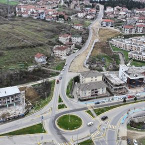 Büyükşehir uyardı: Serdivan 32. Sokak çalışmalar dolayısıyla trafiğe kapanıyor