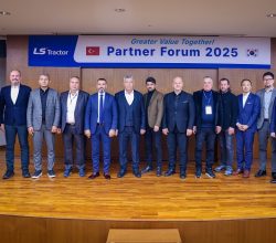 Yeni LS Modellerini Güney Kore’de Düzenlediği Zirvede Tanıttı