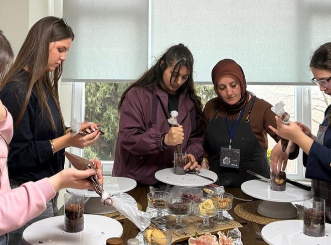 Ara tatilde SAMEK atölyeleri dolu dolu geçiyor