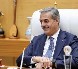 Sakarya Büyükşehir Belediye Başkanı Yusuf Alemdar, 2026 yılı öncesinde Sapanca için iki önemli projeyi açıkladı.