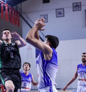 Büyükşehir Basketbol 1. Lig’e yükseldi