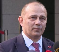 GENEL BAŞKAN İRFAN UZUN’DAN SERT ELEŞTİRİLER: MEHMET ŞİMŞEK’İ İSTİFAYA DAVET ETTİ.!