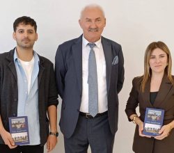 Eğitimci-Sosyoloğ- Kentsel Dönüşüm Uzmanı Hasan Kargün 2. Kitabı Emlakçılar için YOL HARİTASI imza günü ile tanıttı