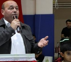 Ferizli’de Cumhuriyet Kupası’nın Sahibi Akdağ Ticaret Oldu