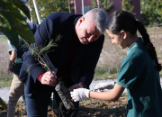 Serdivan’da Milli Ağaçlandırma Günü İçin Fidanlar Toprakla Buluştu