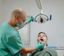 Uzman Diş Hekimi Sayısında Ciddi Eksiklik Var