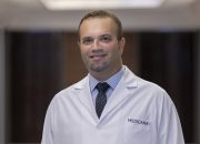 YAŞLILIK DÖNEMİNDE DÜZENLİ EGZERSİZ YAPMAK YAŞAM KALİTESİNİ YÜKSELTİYOR