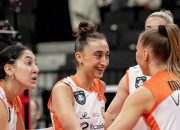 Eczacıbaşı Dynavit’ten 3-0’lık net galibiyet 