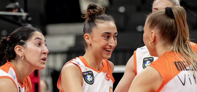 Eczacıbaşı Dynavit’ten 3-0’lık net galibiyet 