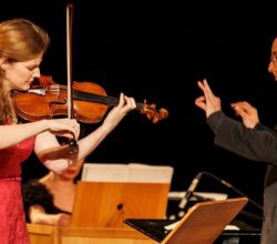 OLTEN SANAT VAKFI 2025-2026 ELHAMRA KONSER SEZON PROGRAMINI SANATSEVERLERLE PAYLAŞTI