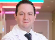 Yüzme, bel fıtığı oluşumunu engellemez!