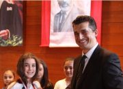 EĞİTİM SİSTEMİMİZ AİLEYİ KORUMUYOR!