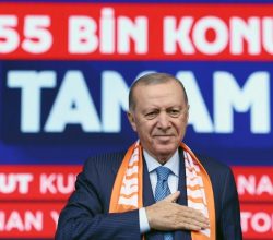 Cumhurbaşkanı Erdoğan, 455 bininci afet konutumuzu hak sahibi kardeşlerimize teslim etmenin gururunu yaşıyoruz
