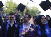 İnsan ve Toplum Bilimleri Fakültesi Mezunlarını Uğurladı