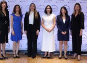 ‘BİLİM KADINLARI İÇİN’ PROGRAMI’NIN 20 YILI AŞAN YOLCULUĞU KİTAP OLDU