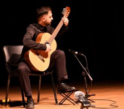 Sakarya Üniversitesinde Klasik Gitar Öğrencileri Konseri düzenlendi.