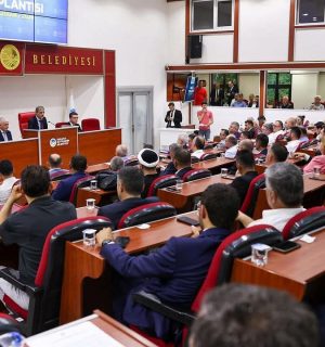 Sakarya büyükşehir Meclisi’nde gündem yoğun