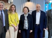 Türk Doktor Önderliğindeki Beyin Cerrahisi Bölümü   ‘Dünyanın En İyileri” Arasına Girdi!