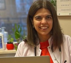 AHEF: 25 bin 611 Aile Hekiminden sadece  2 bin 609’u uzman hekim