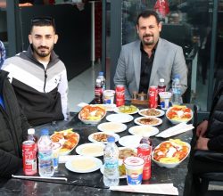 Sakarya’da Hatay Lezzetlerine övgü; Katlı Pazaryeri Derneği ve Arzum Lavaş işletmecilerinden ziyaret