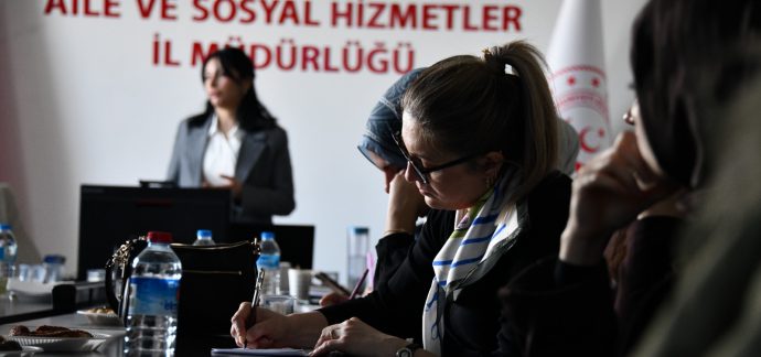 SAU’den Sahada Çalışan Uzmanlara “Kriz Müdahalesi ve Psikolojik Tarama” Desteği