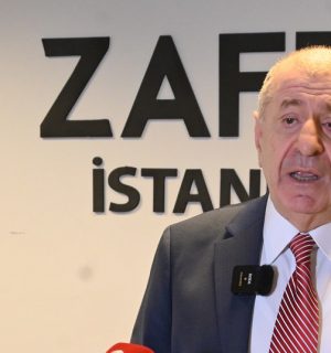 Prof. Dr. Ümit Özdağ, İstanbul’da gerçekleştirdiği Millet Toplantısında basın mensuplarına açıklamalarda bulundu.