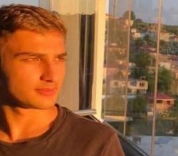 Kocaali Sahilspor Oyuncusu Emre Akbalta Başından vurulmuş halde bulundu